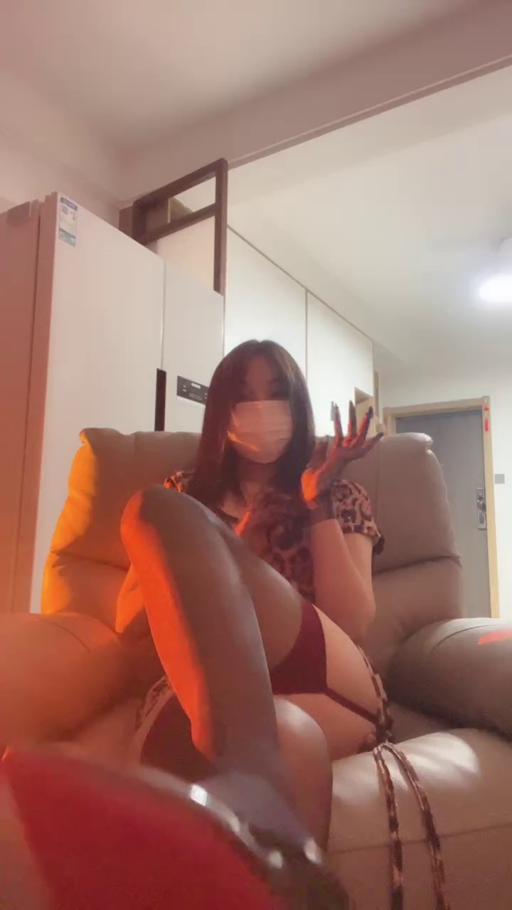 小x大王 (72)